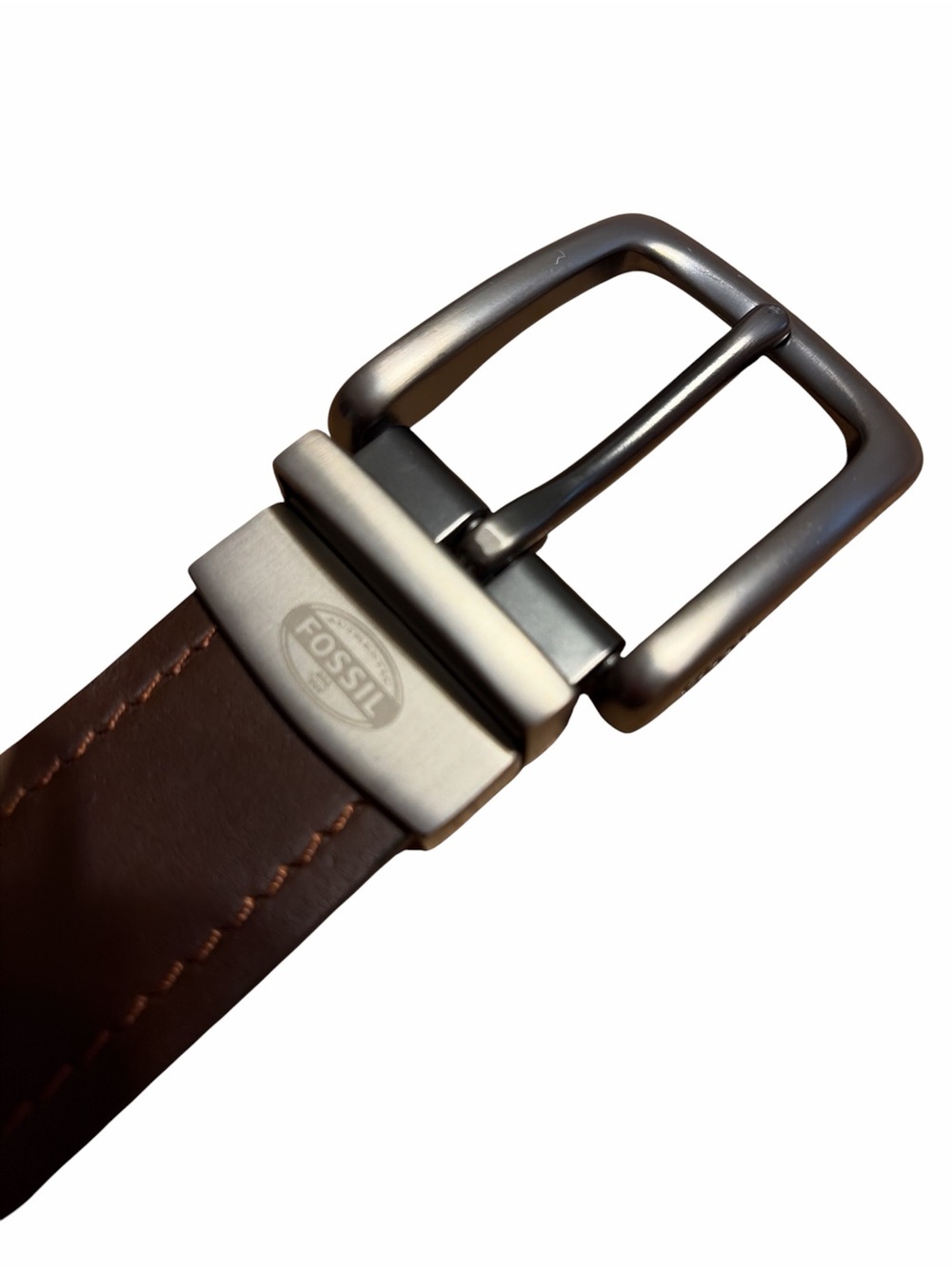 Fossil Reversible Brown & Black Leather Belt with Brushed Metal Buckle - Picture 4 of 5